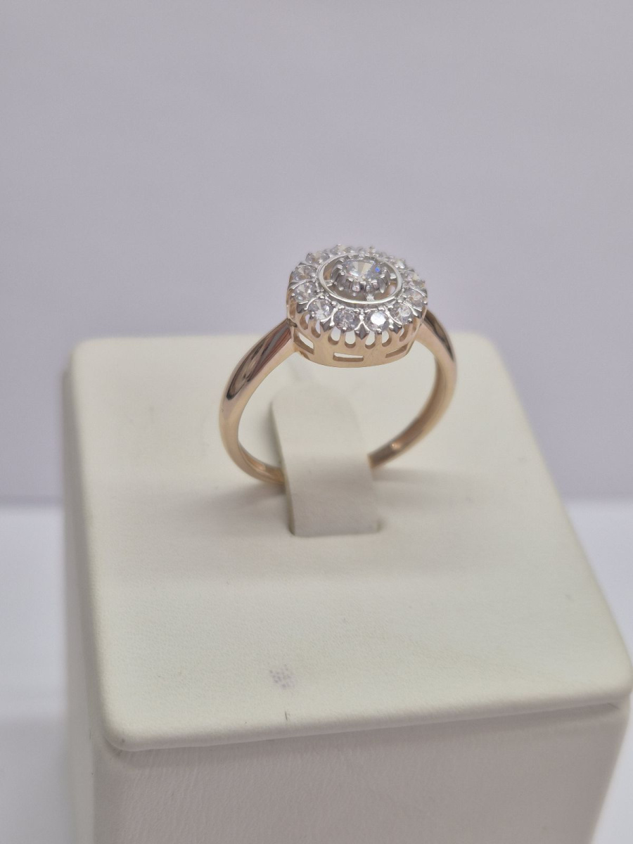 КОЛЬЦО С КАМНЯМИ (Au 585)