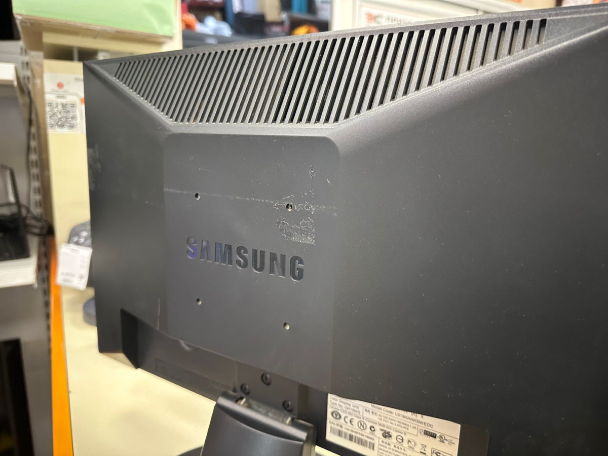 Монитор Samsung 920MW