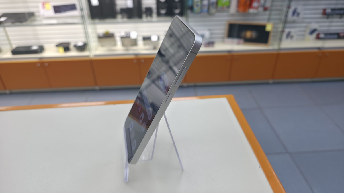 Смартфон Samsung Galaxy S25 FE 8/256