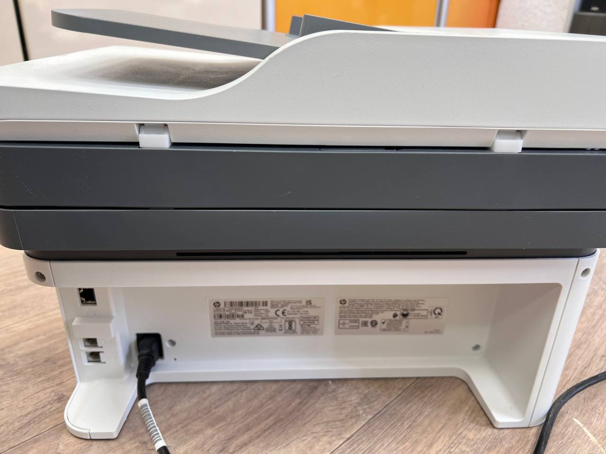 МФУ HP Laser 137FNW