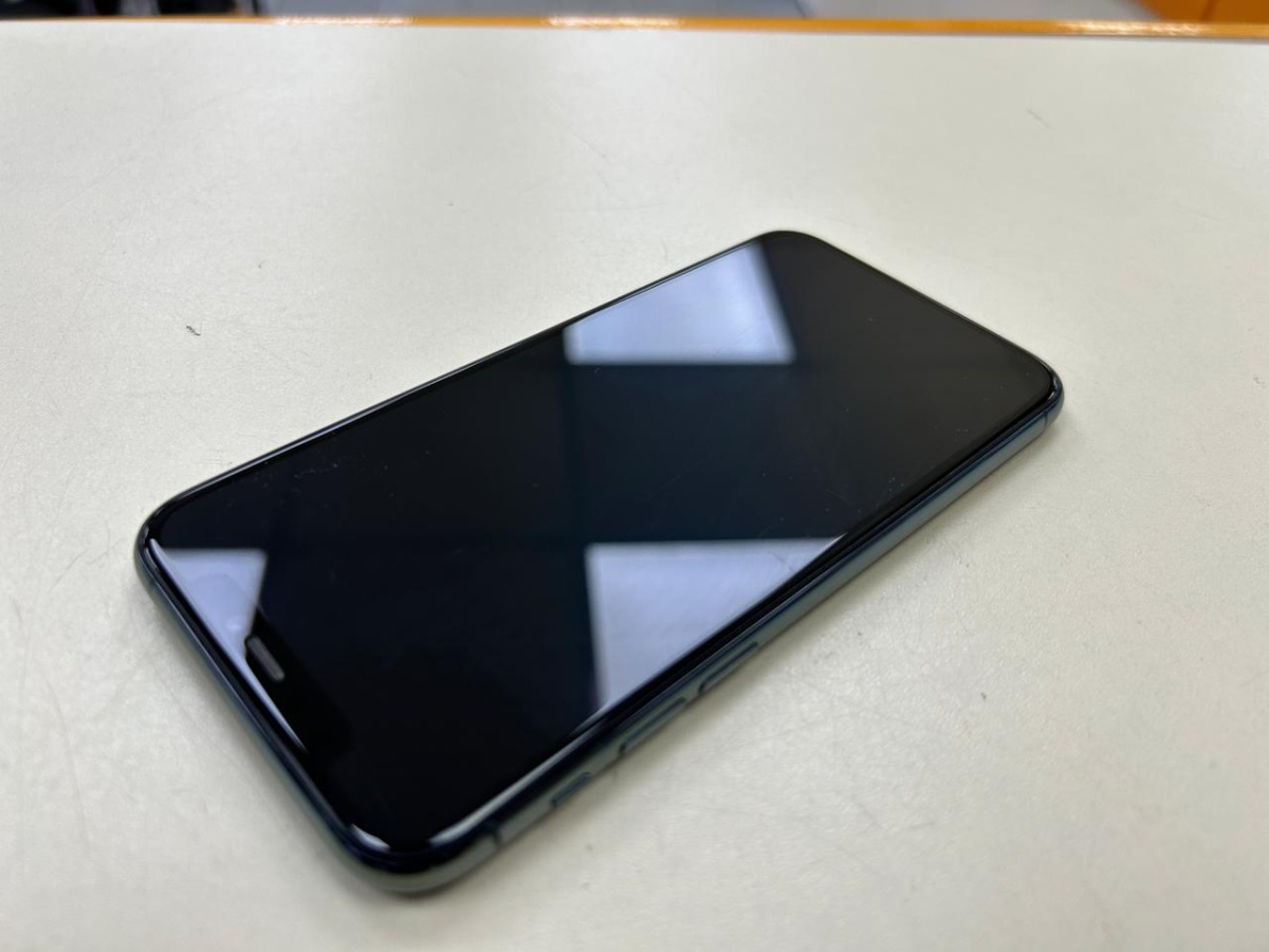Смартфон Apple iPhone 11 Pro 64Gb