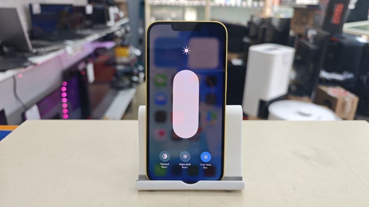 Смартфон Apple Iphone 14 256Gb