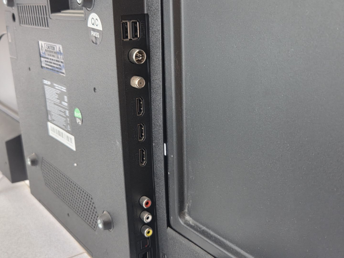LED Телевизор Dexp U50H8050E