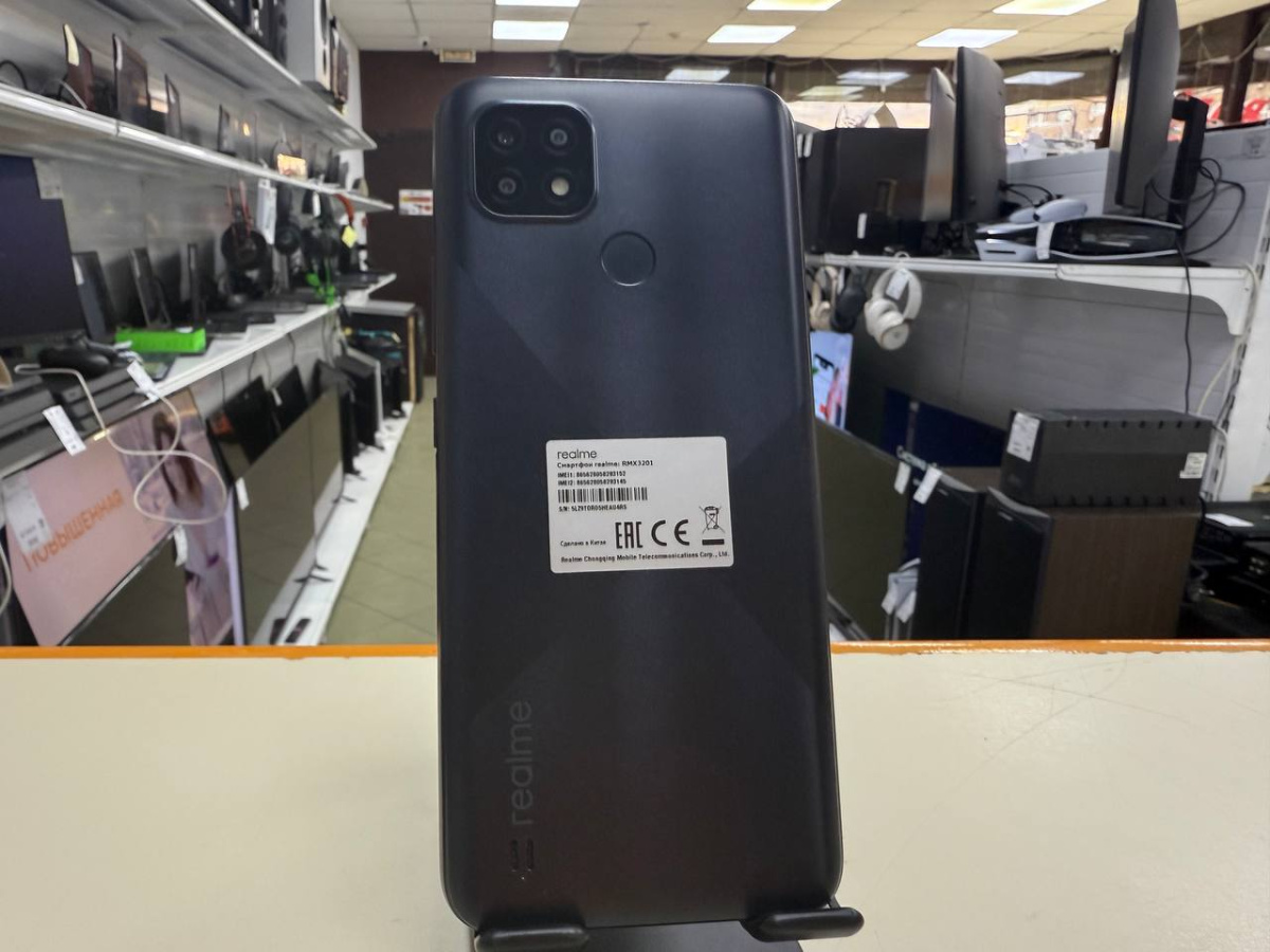 Смартфон Realme C21 4/64