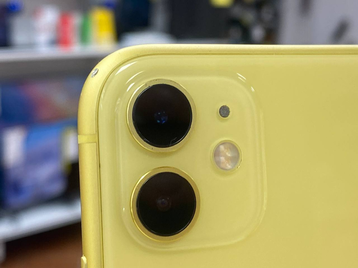 Смартфон Apple iPhone 11 128Gb