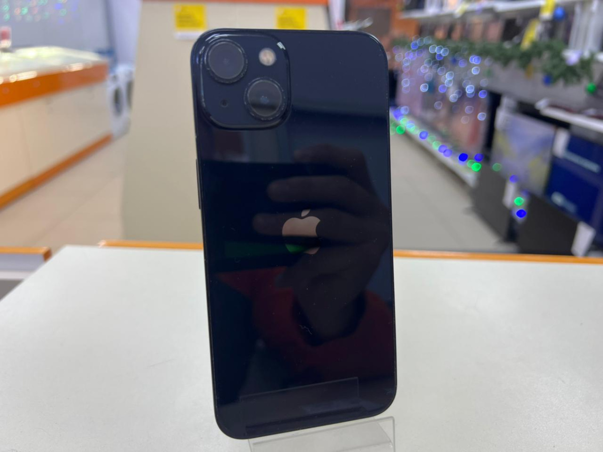 Смартфон Apple iPhone 13 256Gb