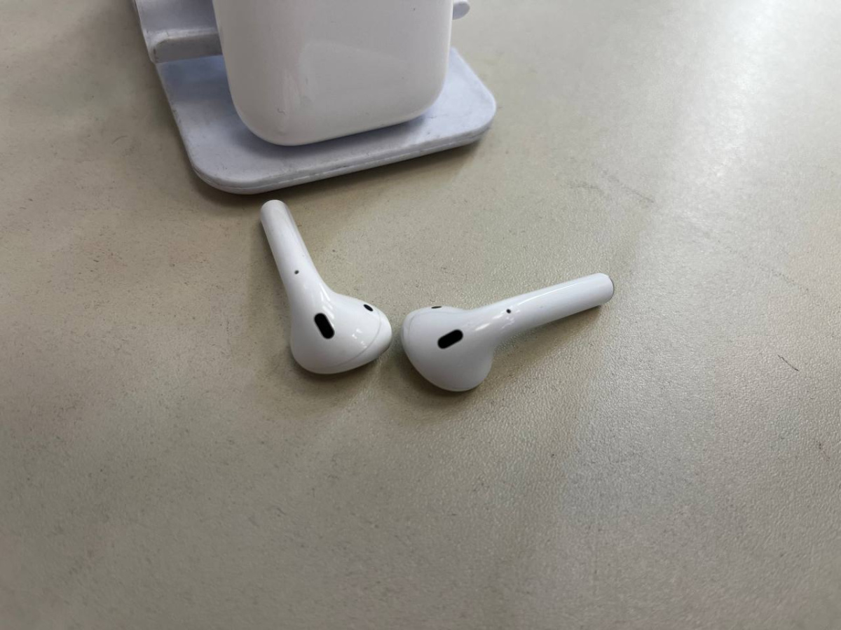 Наушники беспроводные Apple AirPods 2