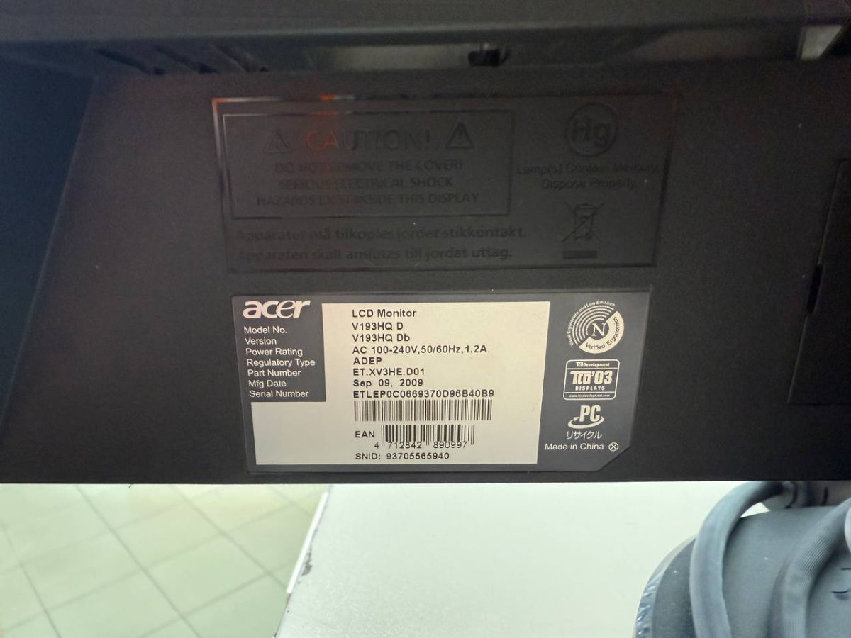 Монитор Acer V193HQ D