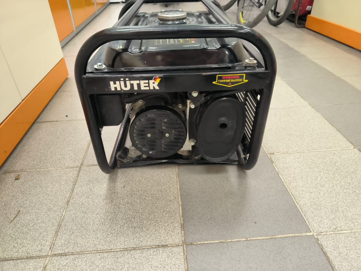 Бензогенератор Huter DY2500L