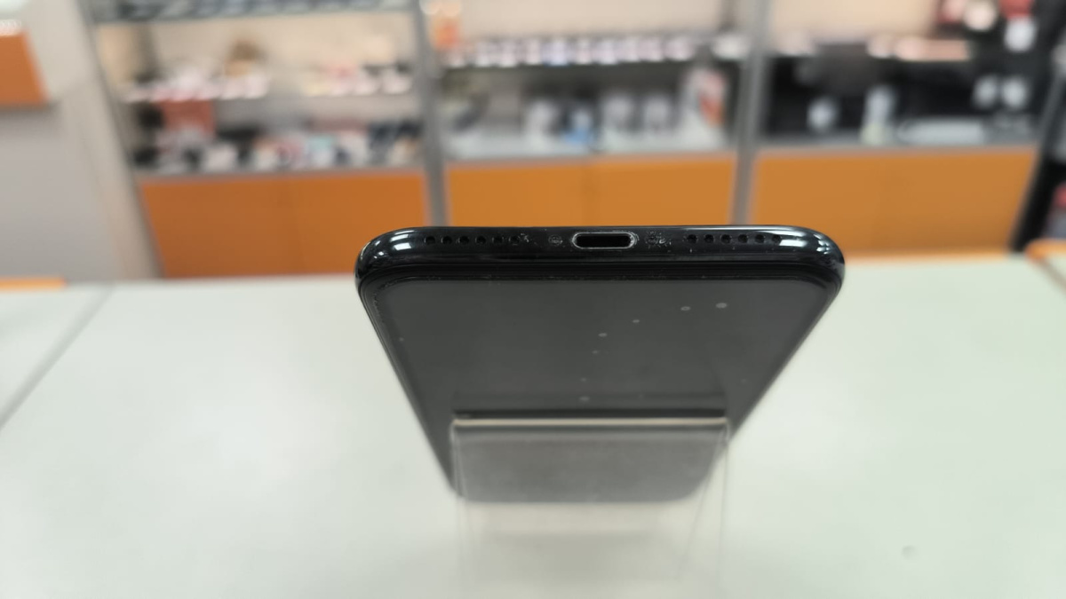 Смартфон Apple iPhone X 256Gb