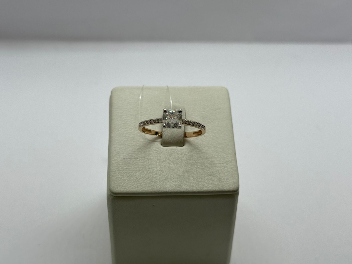 КОЛЬЦО С КАМНЯМИ (Au 585)