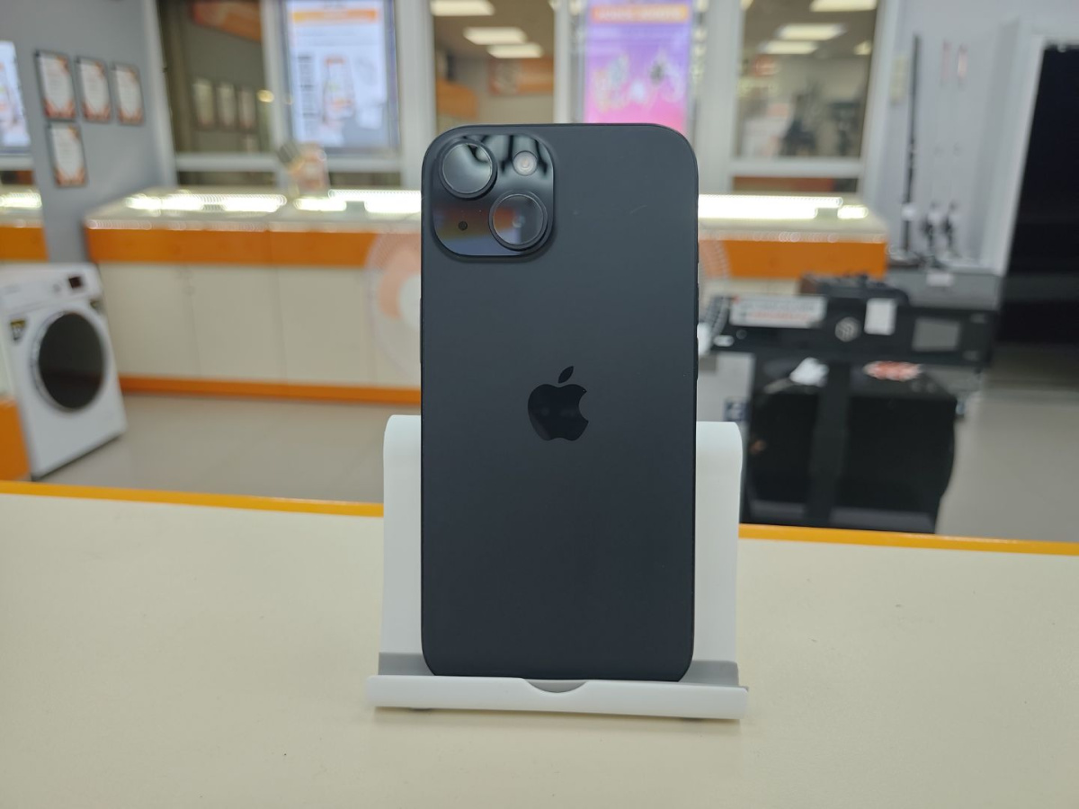 Смартфон Apple Iphone 15 128Gb
