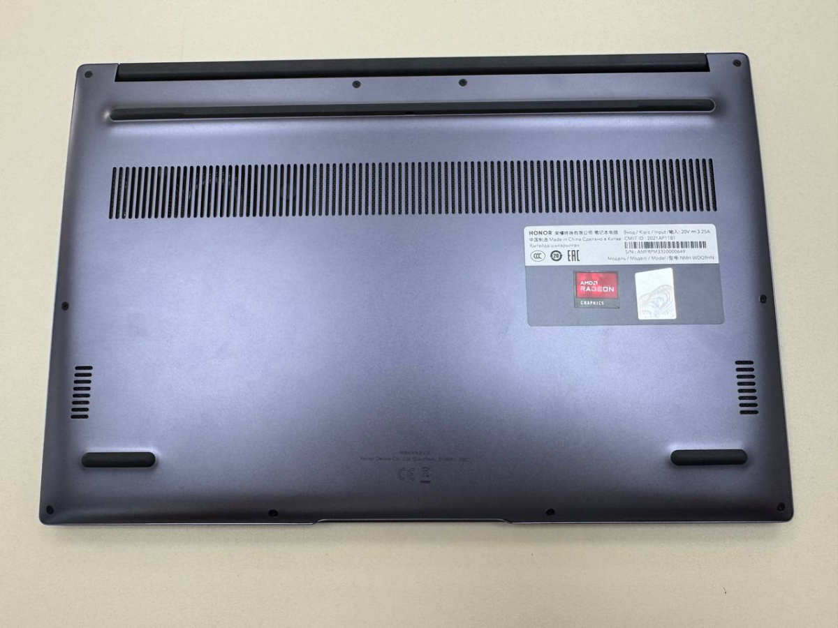 Ноутбук Honor Honor MagicBook 14 NMH-WDQ9HN; Ryzen 5-5500U, AMD Graphics, 8 Гб, 512 GB, Нет