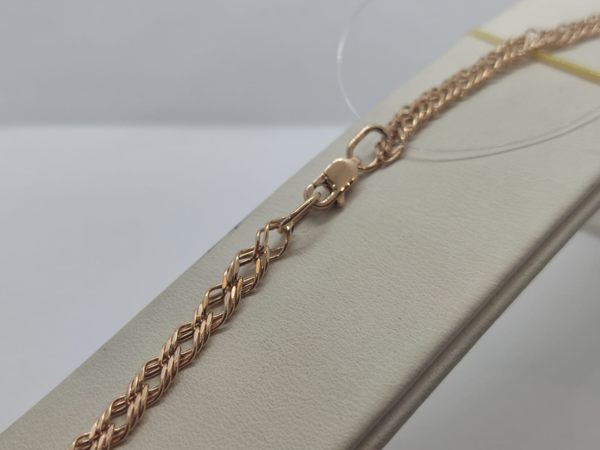 ЦЕПЬ ПУСТОТЕЛАЯ Ромб тройной (Au 585)