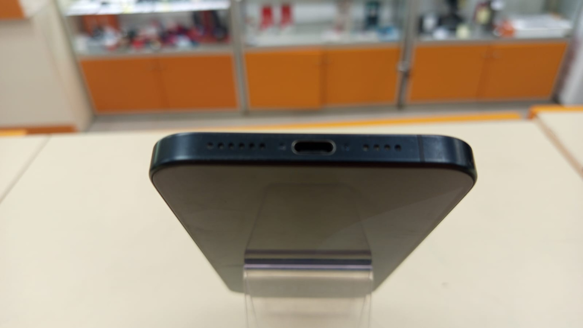 Смартфон Apple iPhone 15 Pro Max 256Gb