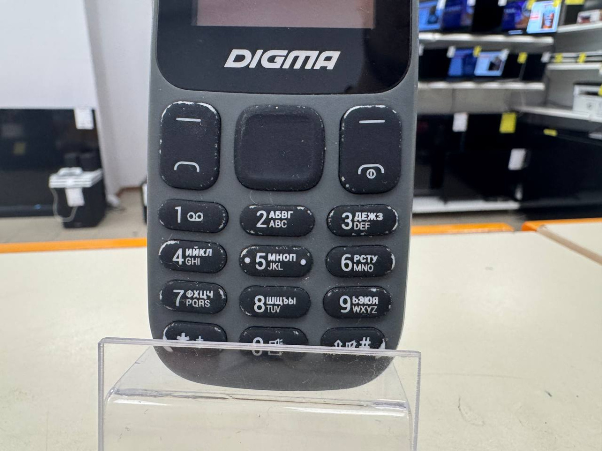 Мобильный телефон Digma A106