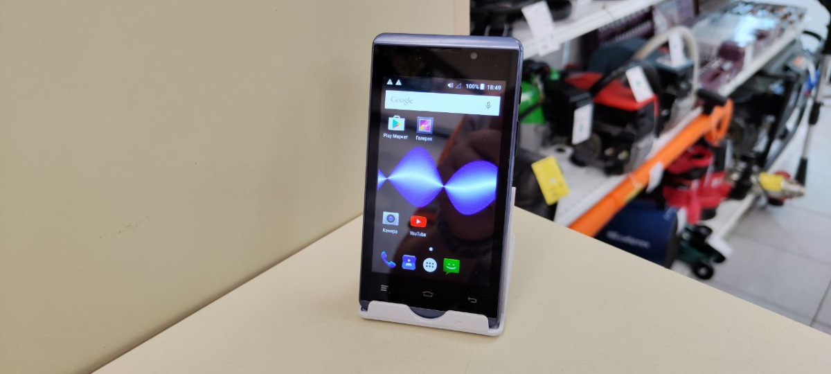 Смартфон Micromax D305