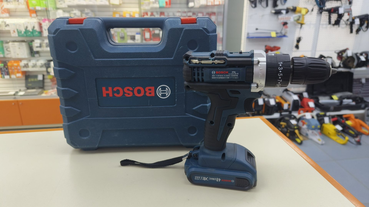 Шуруповерт Bosch 
