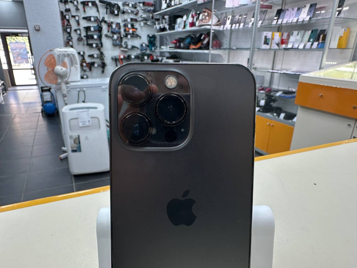 Смартфон Apple iPhone 13 Pro 256Gb