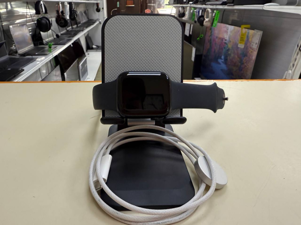 Смарт-часы Apple Watch Series 9 45mm