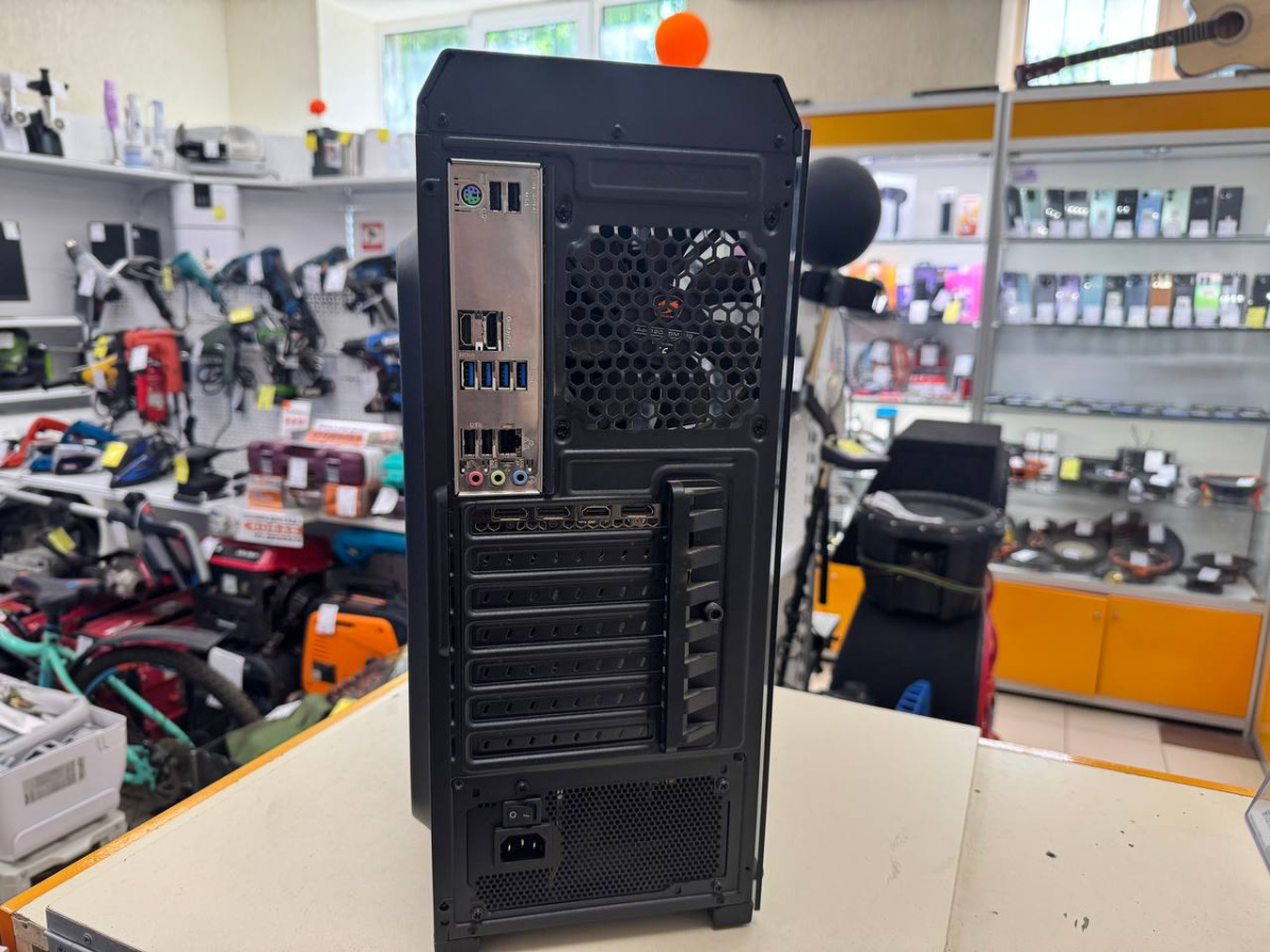 Системный блок GIGABYTE; Ryzen 5 4500U, Geforce RTX 4060, 8 Гб, 1 Tb, Нет