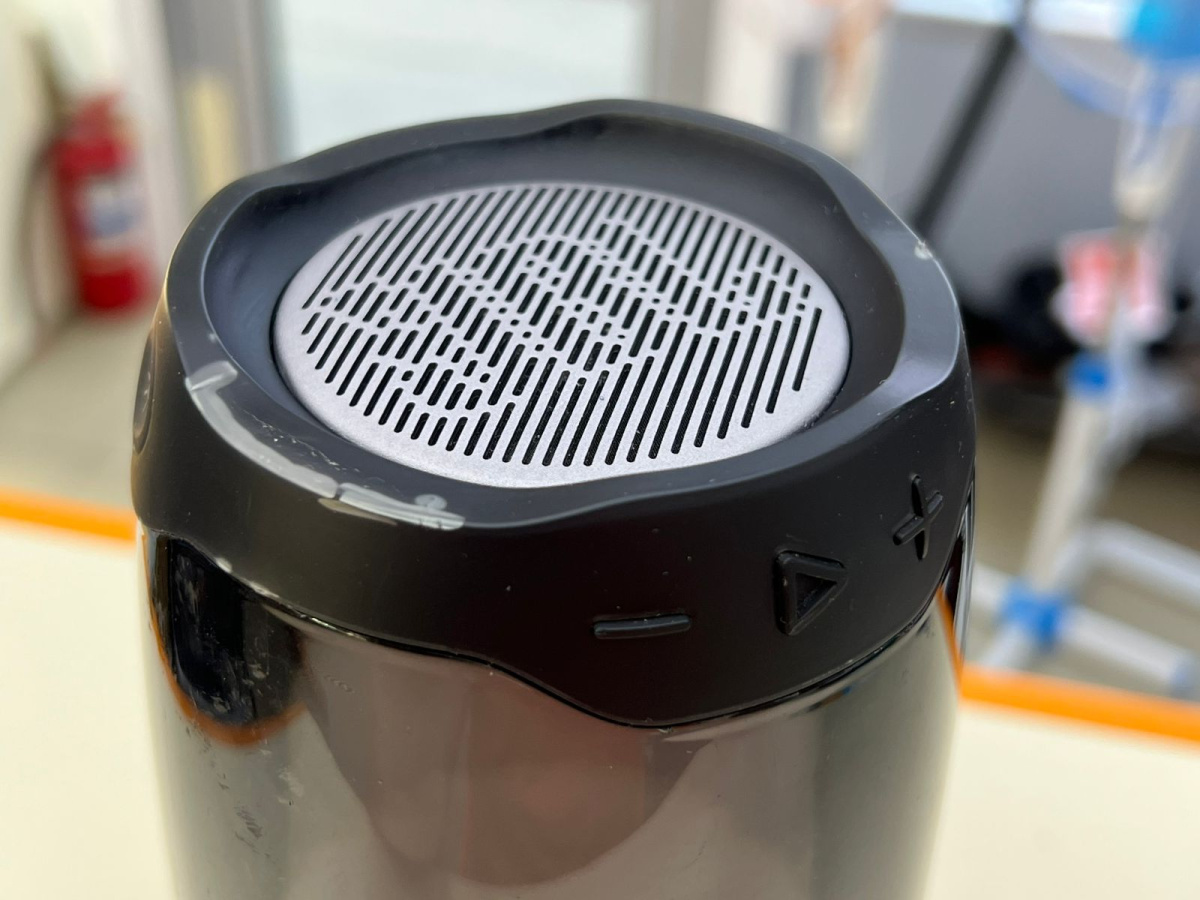 Портативная акустика JBL Pulse 4