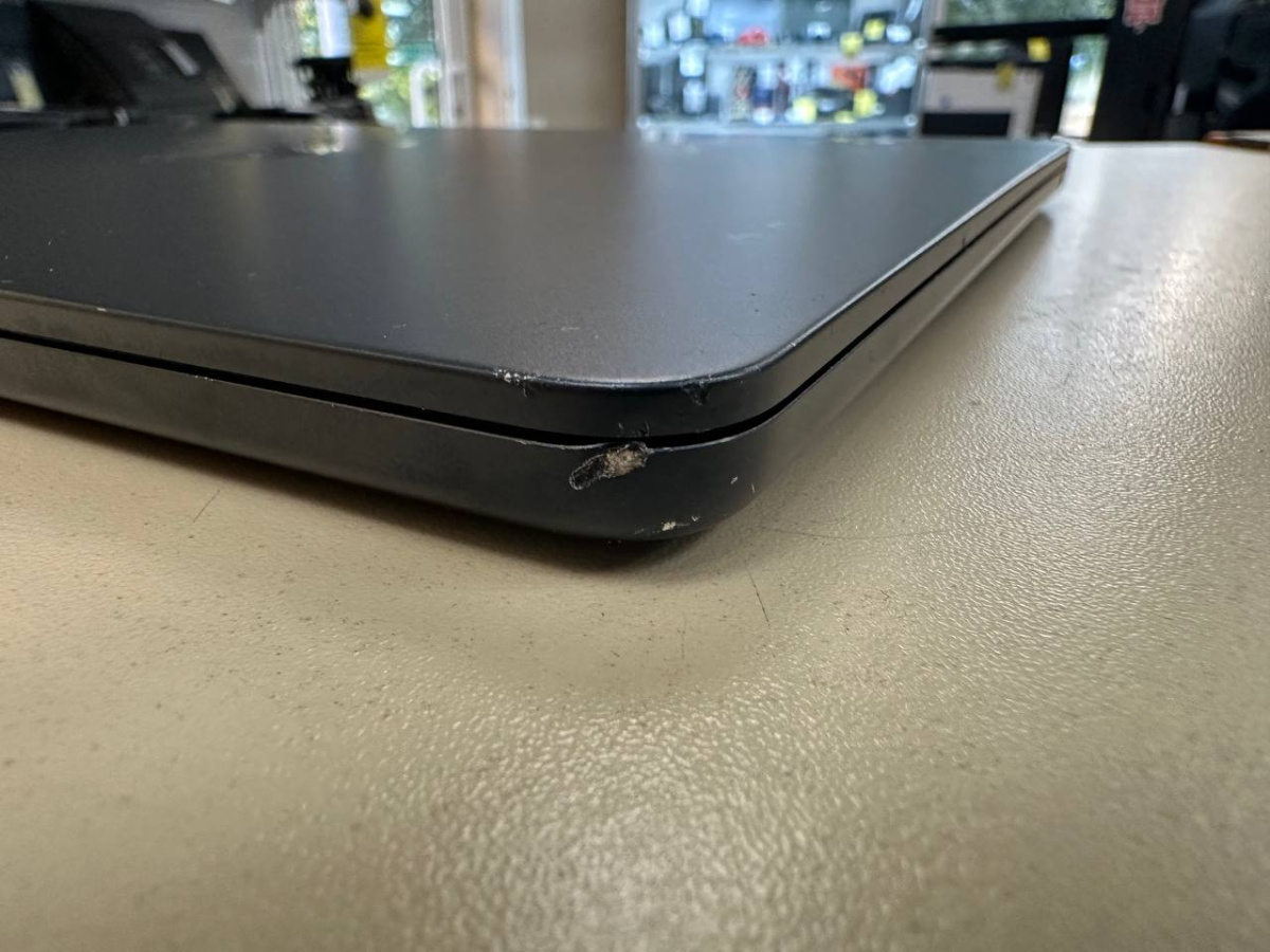 Ноутбук Apple MacBookAir 13 дюймов M2 A2681 (2022)