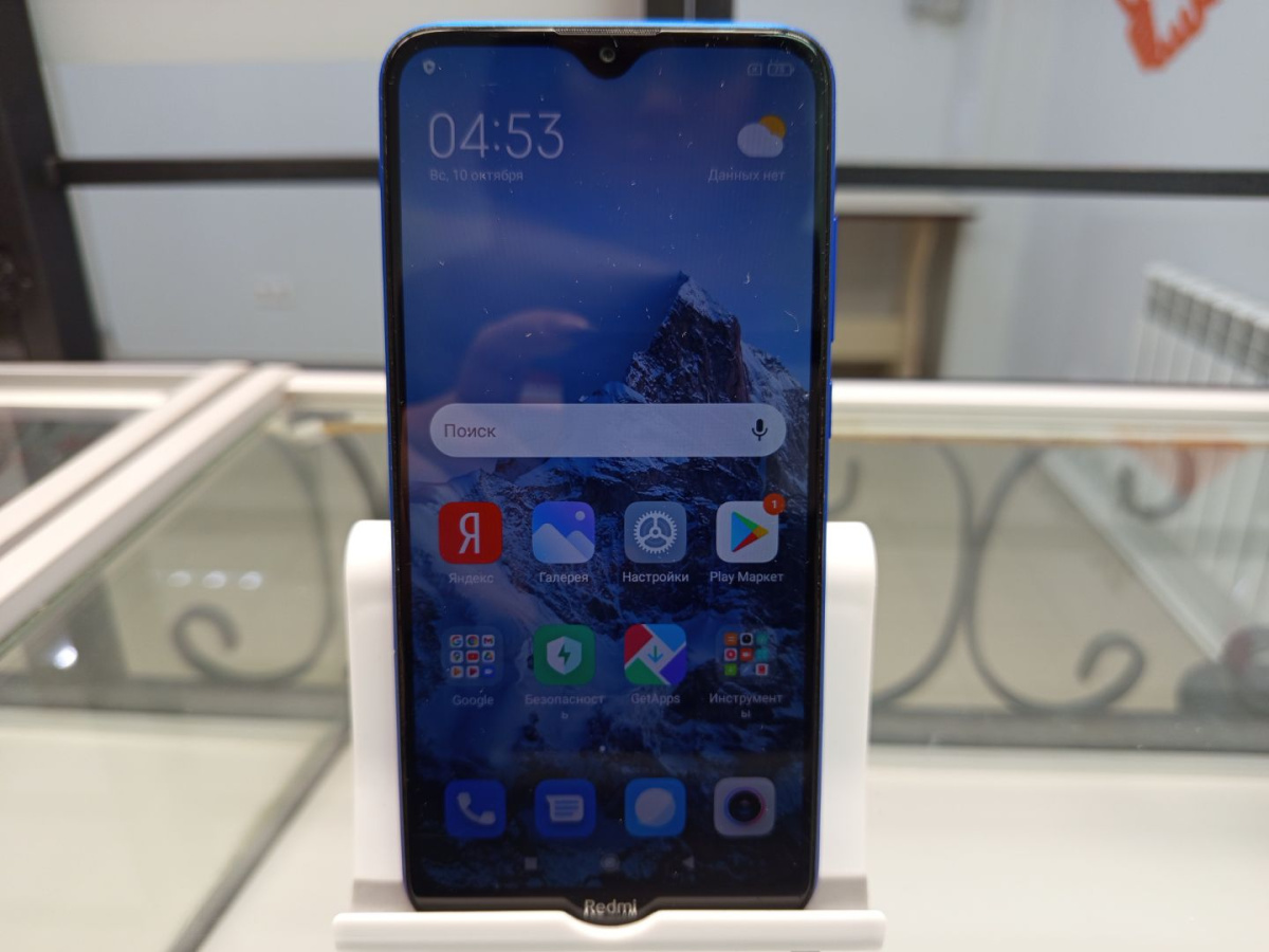 Смартфон Xiaomi 8A 2/32