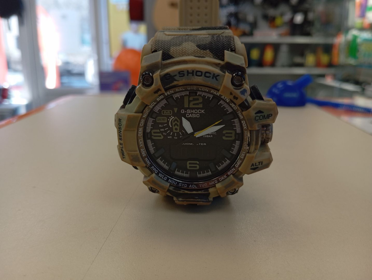 Часы наручные G-SHOCK GST-110