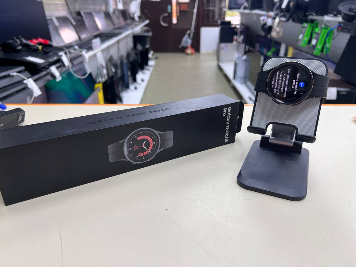 Смарт-часы Samsung Galaxy Watch 5 Pro 45mm