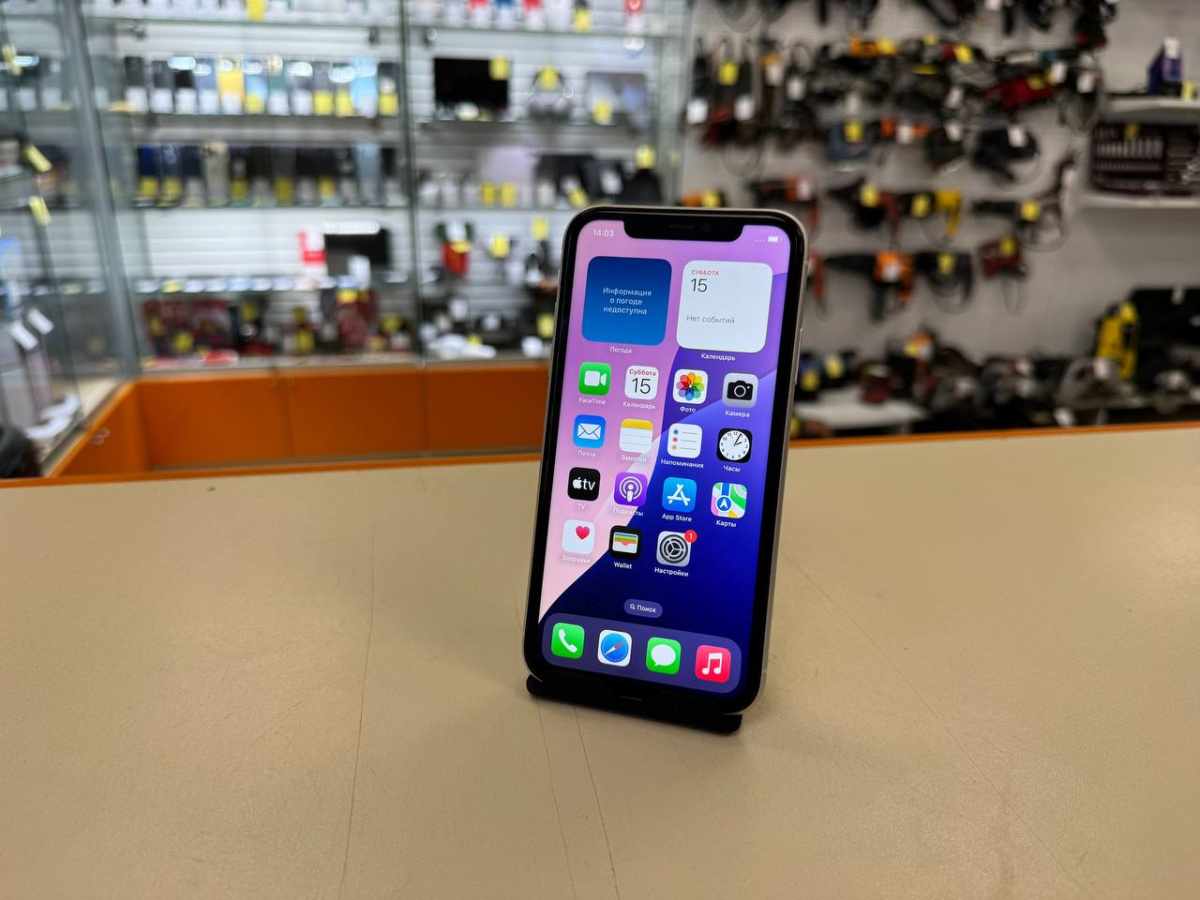 Смартфон Apple iPhone 11 128Gb