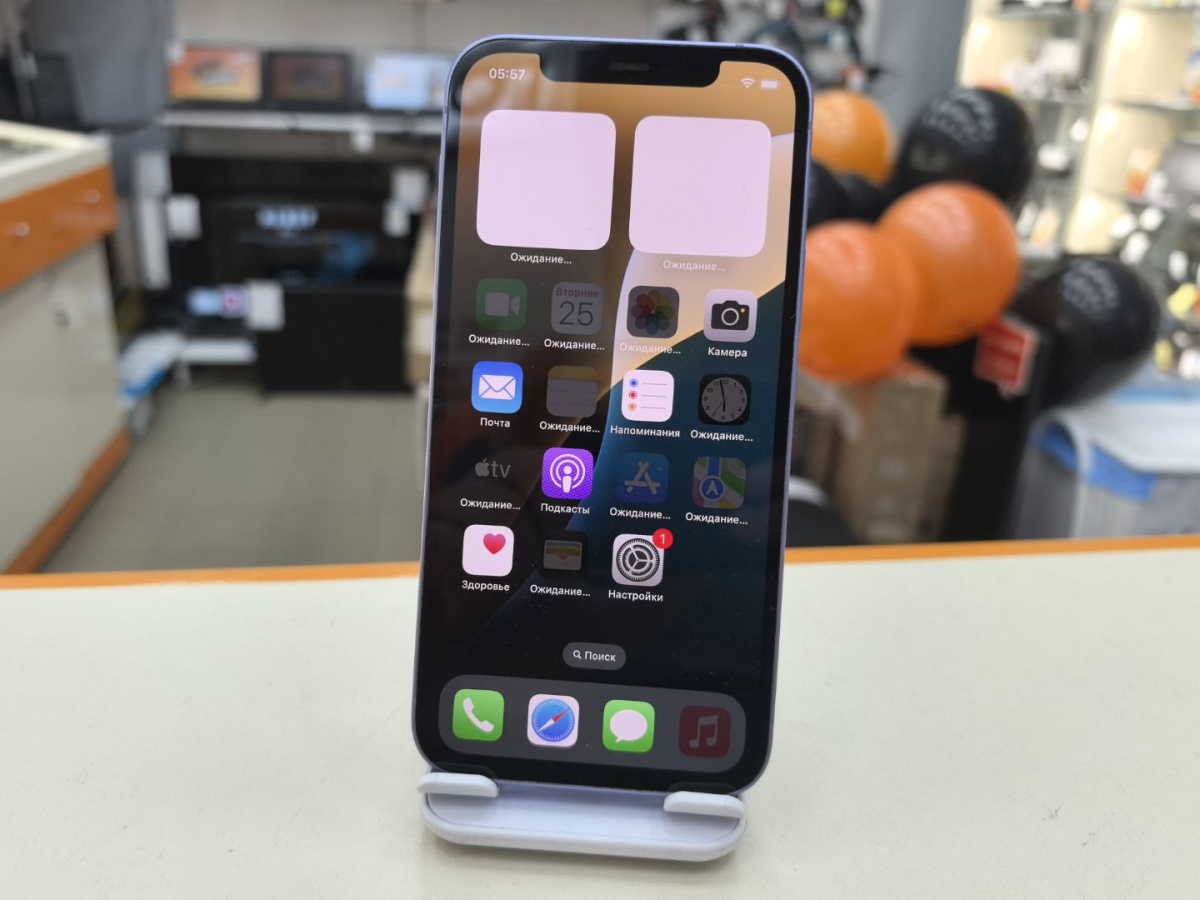 Смартфон Apple iPhone 12 64Gb