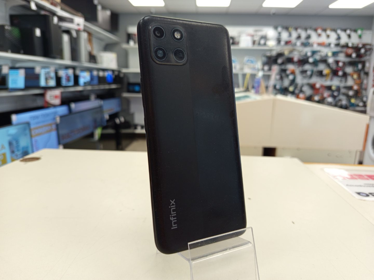 Смартфон Infinix Smart 6 HD 2/32