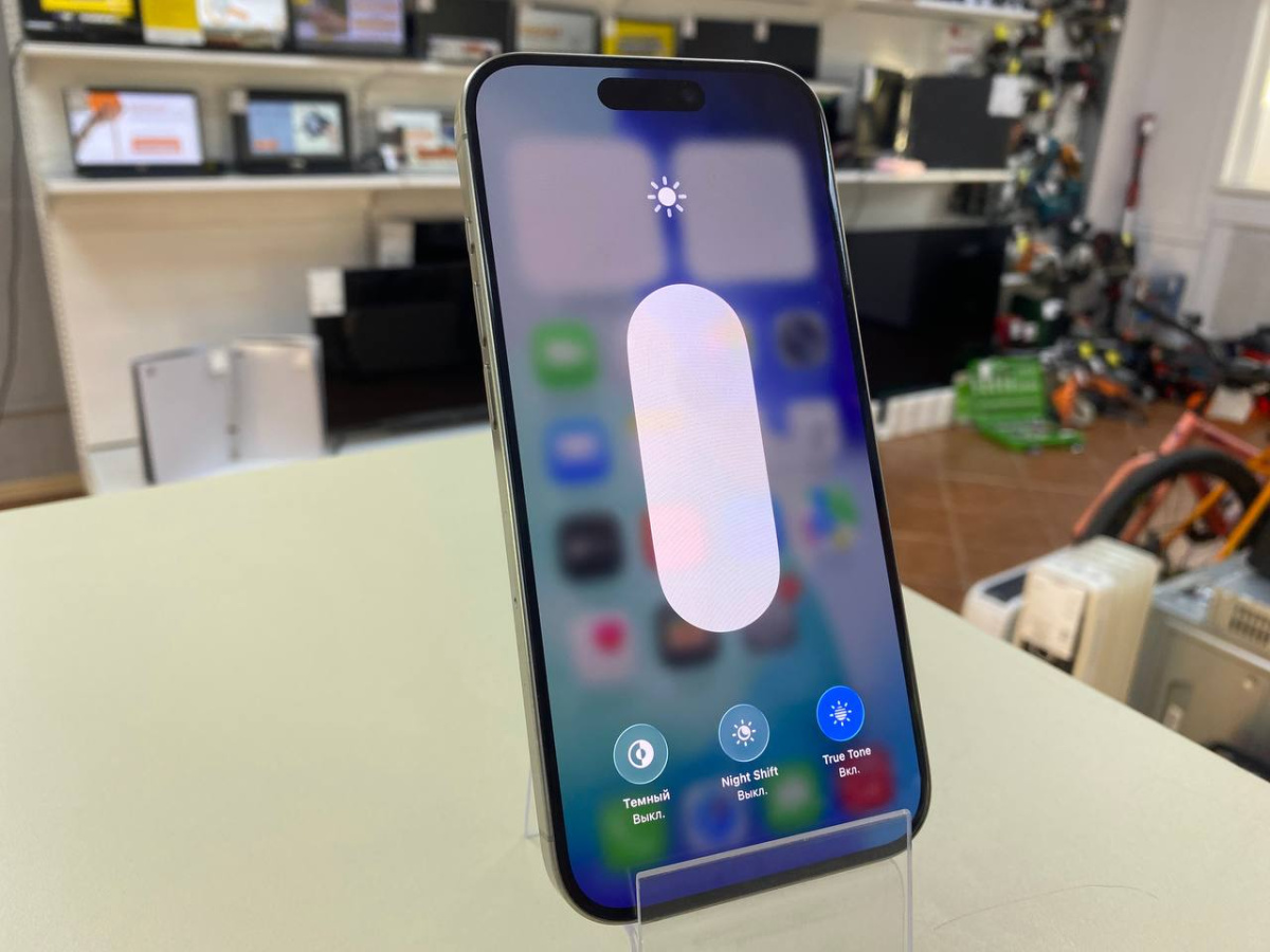 Смартфон Apple Iphone 15 Pro 128Gb