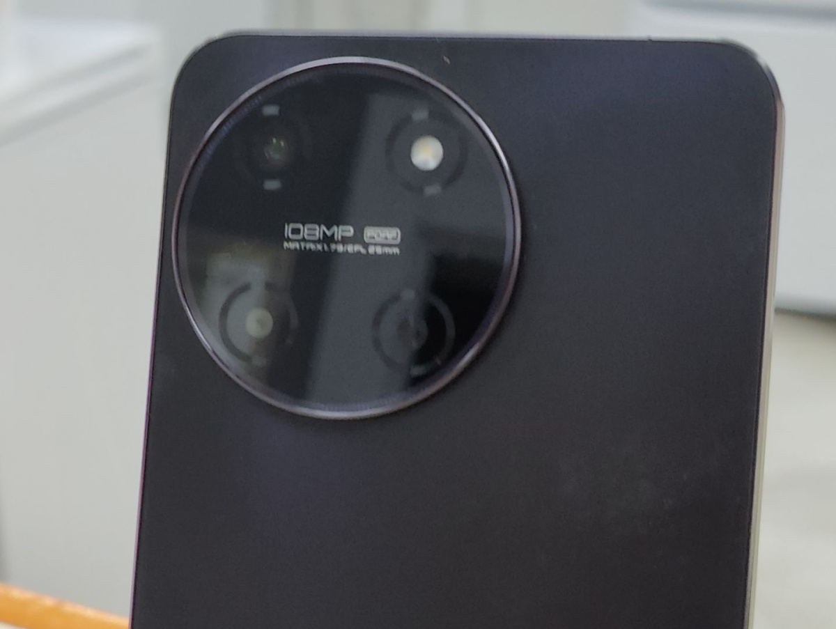 Смартфон Realme 11 8/256