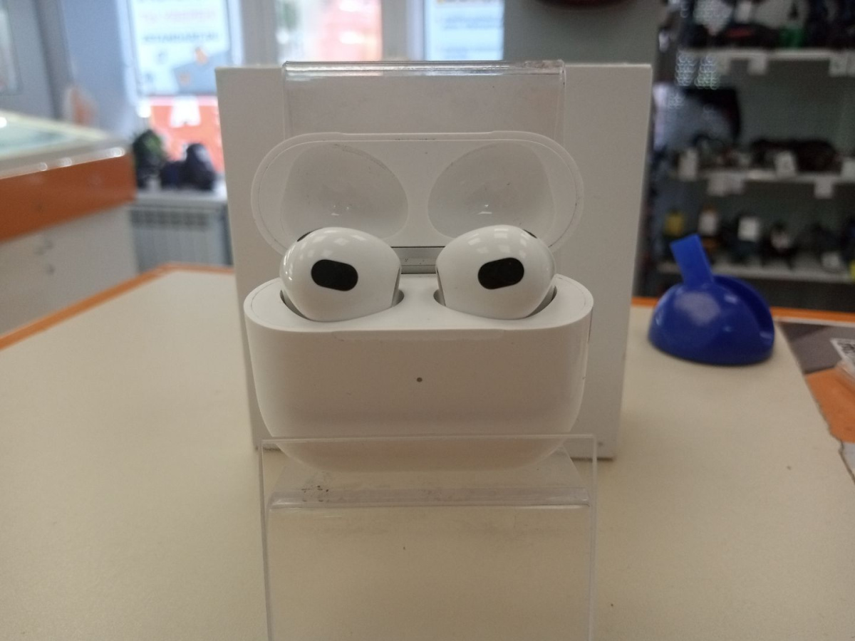 Наушники беспроводные Apple Airpods 3