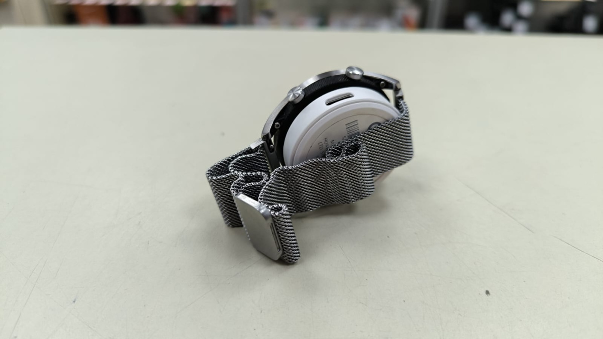 Смарт-часы Huawei GT 3