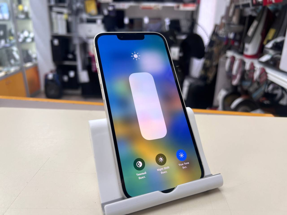 Смартфон Apple Iphone 14 128Gb