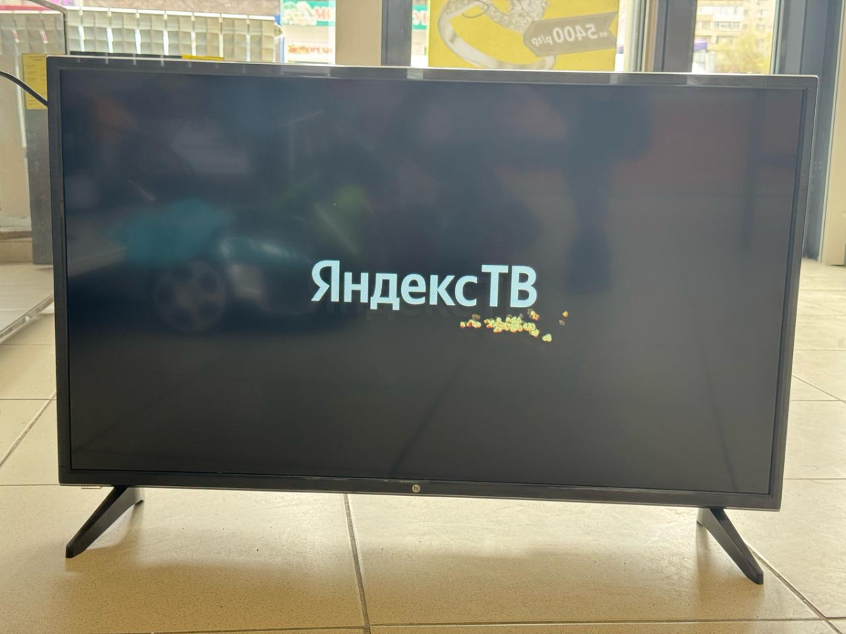 LED Телевизор HI VHIX-32H181MSY