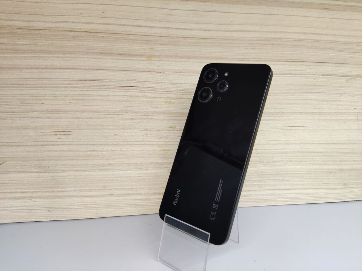 Смартфон Xiaomi Redmi 12 8/256