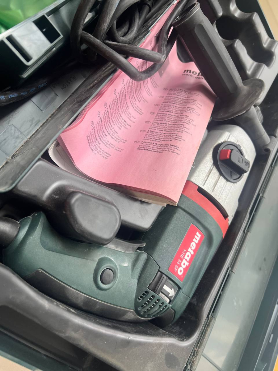 Перфоратор Metabo KHE 24SP