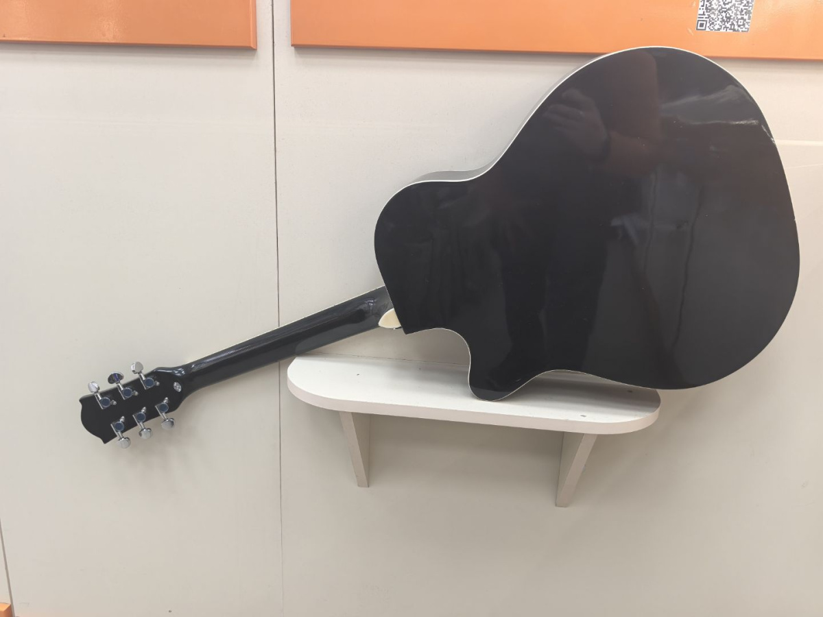 Гитара акустическая Elitaro E4040 Wave