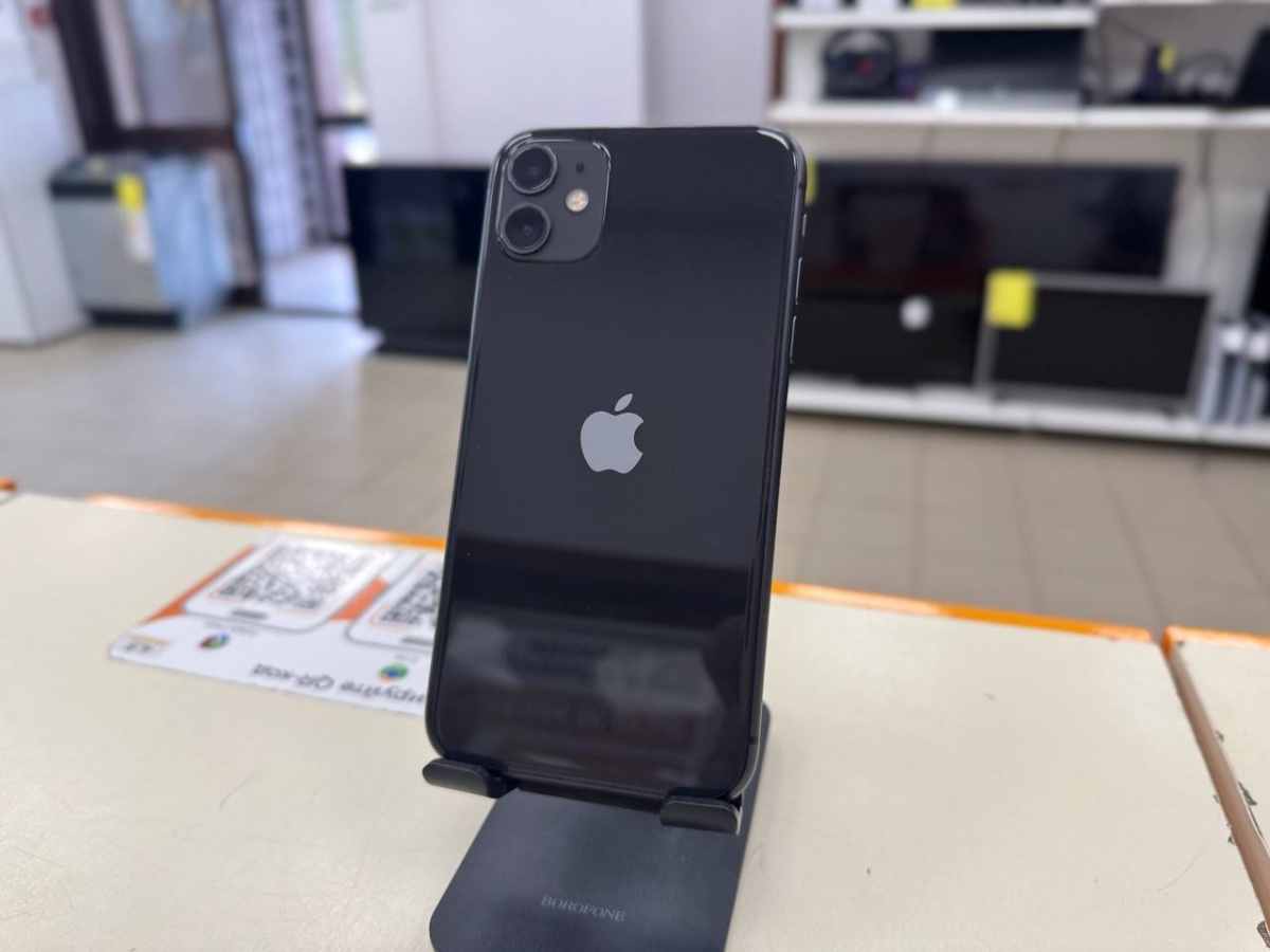 Смартфон Apple iPhone 11 64Gb