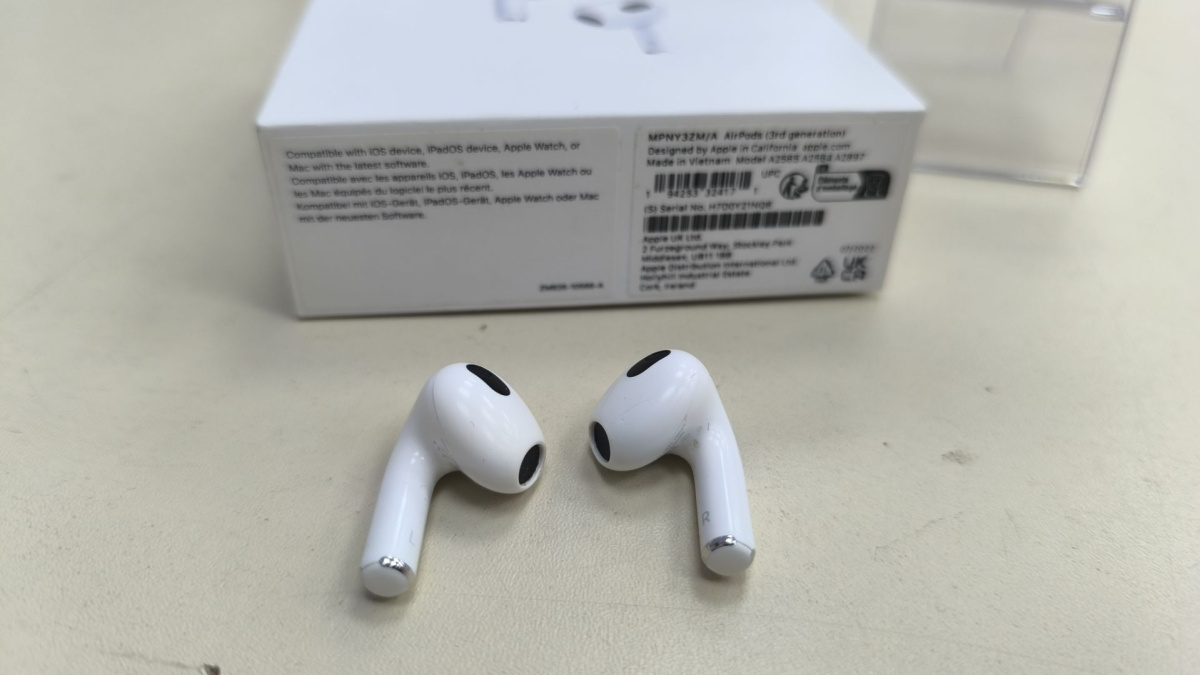 Наушники беспроводные Apple AirPods 3 Lightning