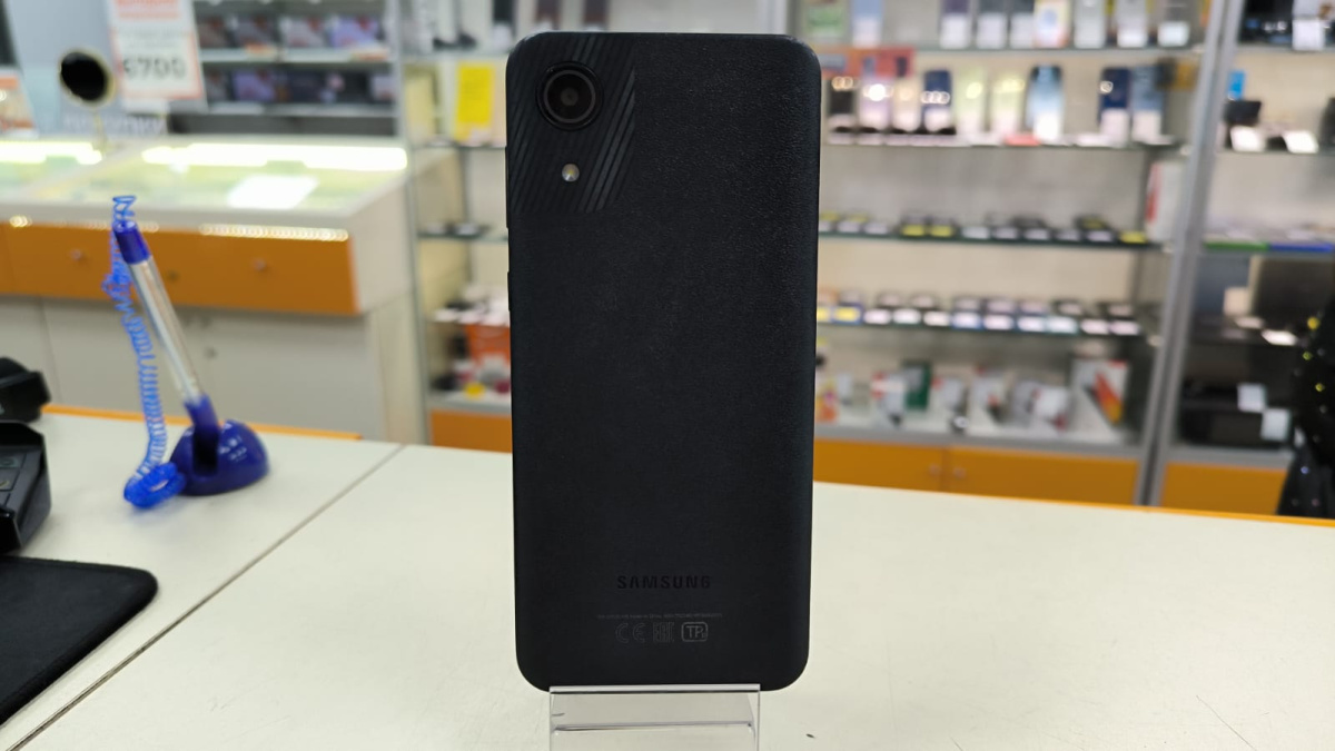 Смартфон Samsung Galaxy A03 Core