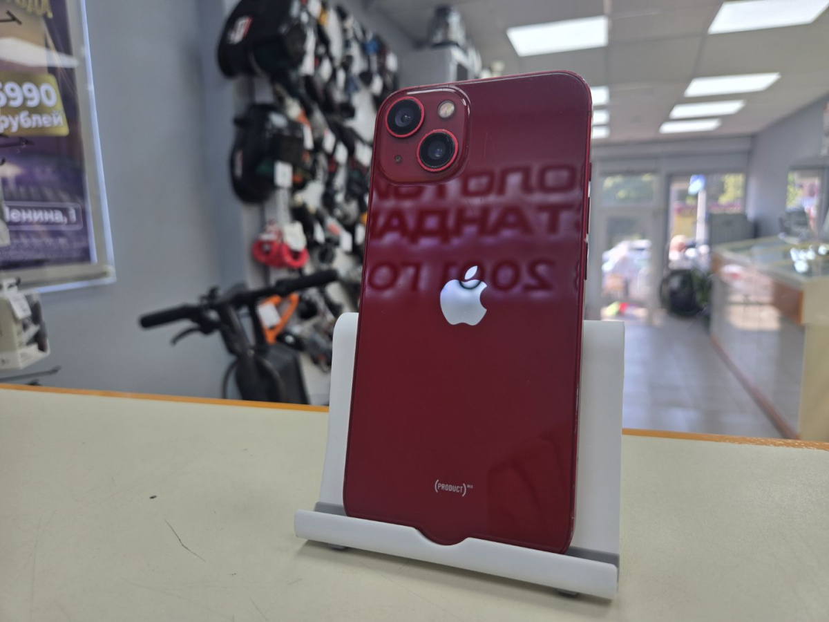 Смартфон Apple iPhone 13 128Gb