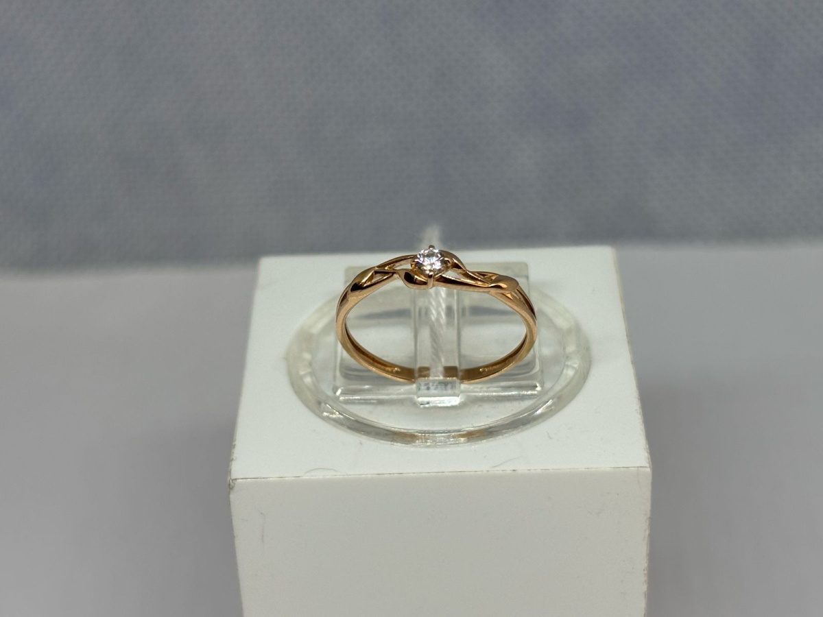 КОЛКМ585 КОЛЬЦО С КАМНЕМ (Au 585)