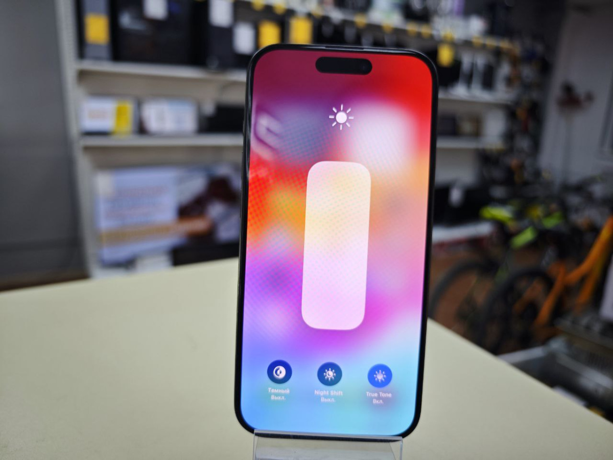 Смартфон Apple Iphone 15 Pro 128Gb