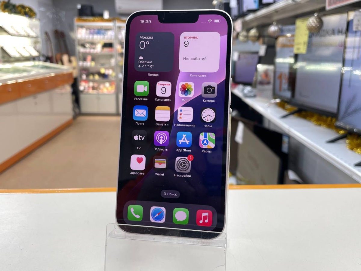 Смартфон Apple iPhone 13 128Gb