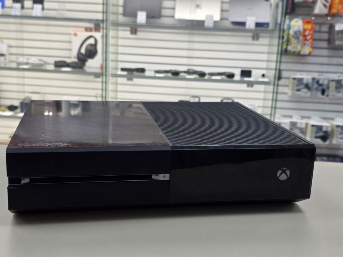Игровая приставка Xbox One 500Gb